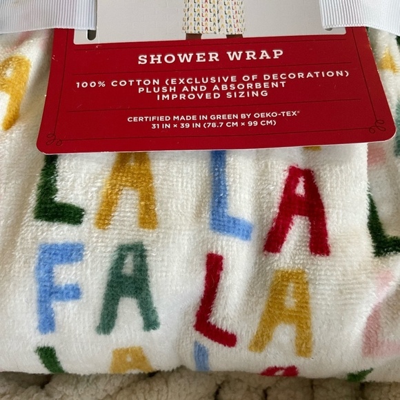 WONDERSHOP AT TARGET FA LA LA SHOWER WRAP NEW - Picture 2 of 5
